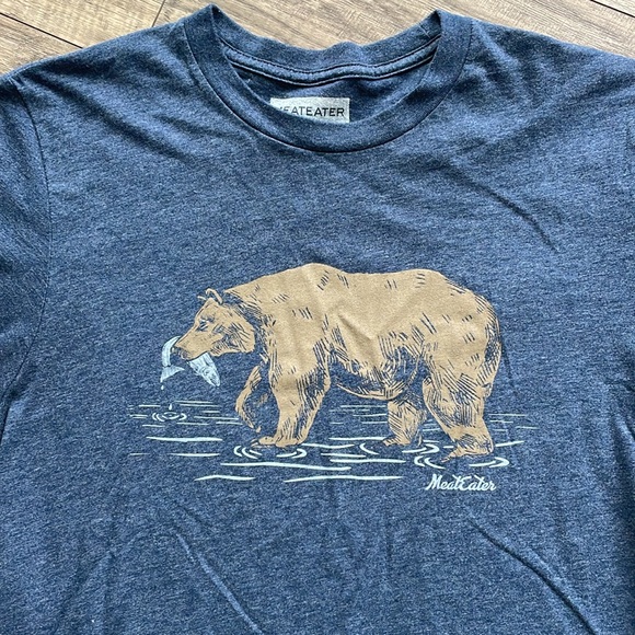 Meateater - Tshirt with Bear 🐻 - Picture 2 of 5